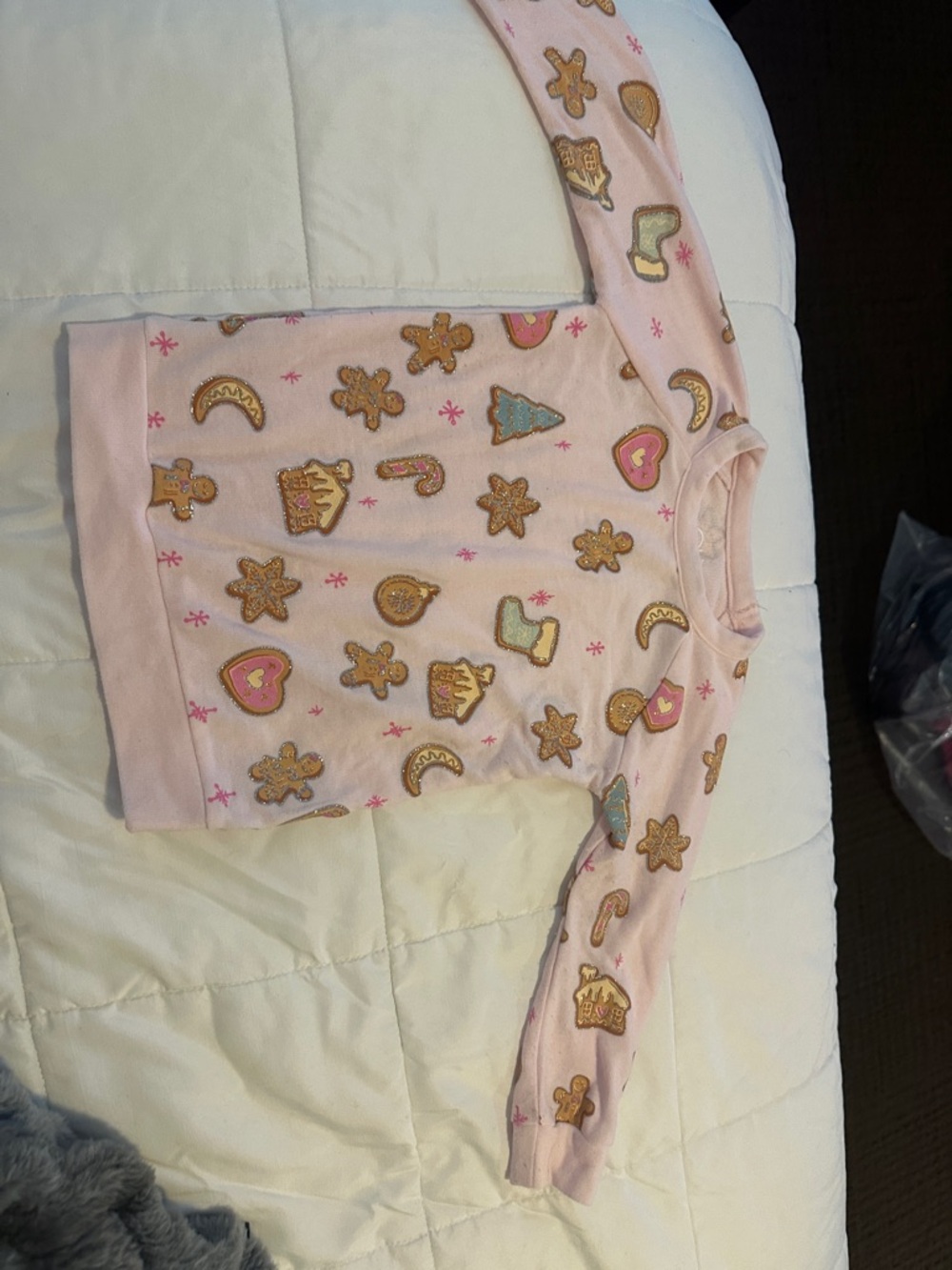 Chador Brand Kids Pink Holiday Cookie Print Pajama Top
